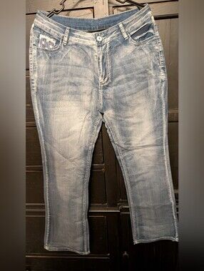 Lightweight Jeans